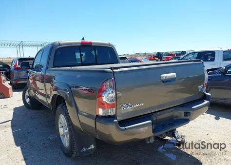 2015 Toyota Tacoma Base V6 from USA, damaged, VIN 5TFUU4EN5FX133130